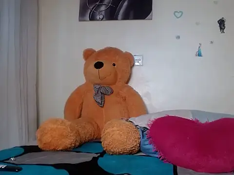 Snapshot of TeenieReeny chatting on January 14, 10:17 am TeenieReeny online show from January 14, 10:17 am