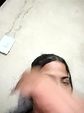 Giselabrunette25 online show from December 22, 2:30 am