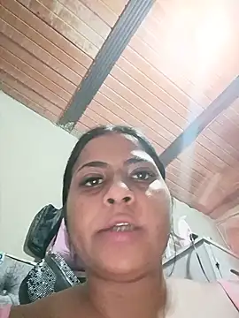 Giselabrunette25 online show from June 19, 5:45 am
