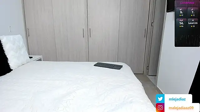 MalejaDiaz  online show from January 24, 3:13 pm