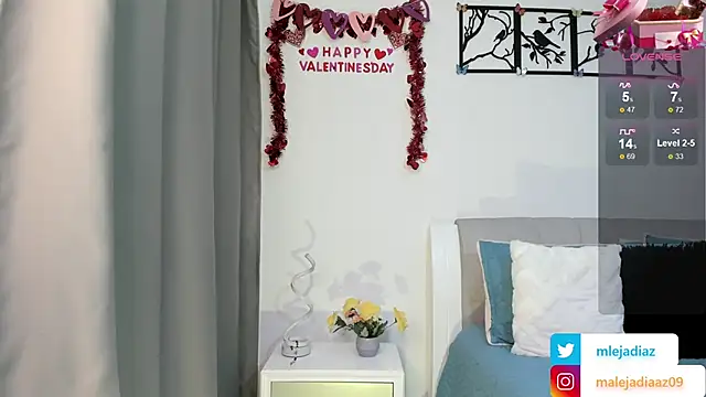 MalejaDiaz  online show from February 14, 3:47 pm