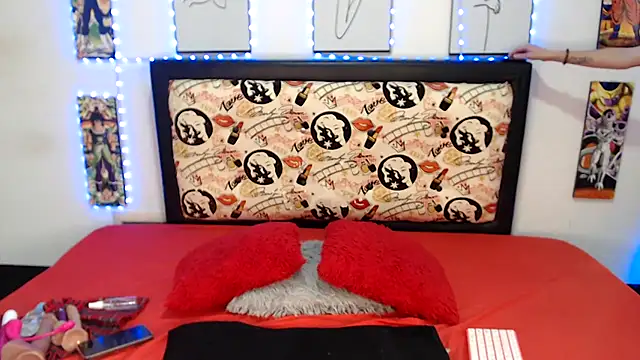 Rihana14 online show from December 28, 7:54 pm