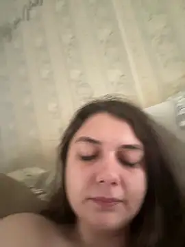 itzcheyduh online show from April 17, 11:57 am