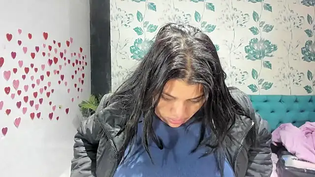 LindaBreeS online show from March 21, 2:51 pm