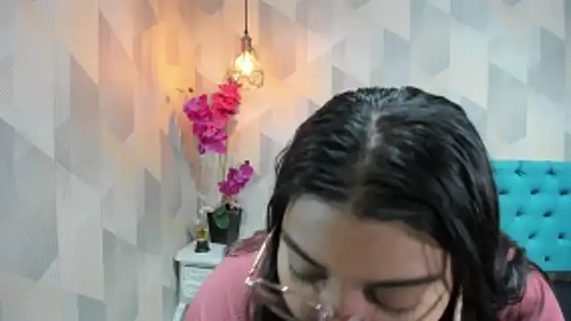 LindaBreeS online show from March 15, 2:34 pm