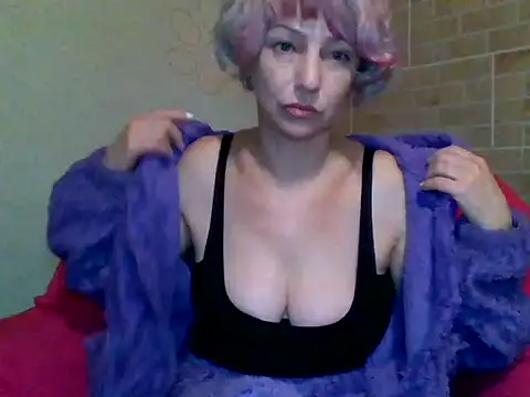 Lorie Carrie online show from December 30, 2:30 pm