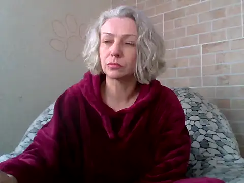 Lorie Carrie online show from February 12, 12:22 pm