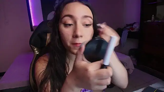 Andrea Ramos online show from February 13, 2:12 am