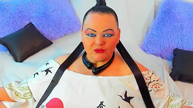 Snapshot of MilanaBiegert chatting on January 8, 11:43 am MilanaBiegert online show from January 8, 11:43 am