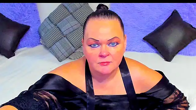 Snapshot of MilanaBiegert chatting on November 3, 12:50 pm MilanaBiegert online show from November 3, 12:50 pm