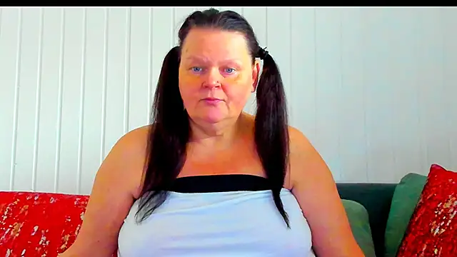 MilanaBiegert online show from January 13, 10:31 am