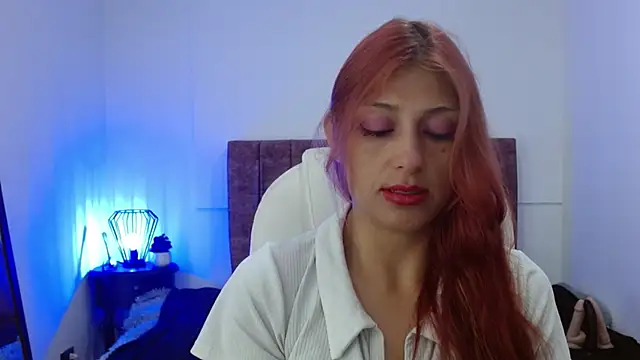 elena detroya online show from March 6, 12:30 pm