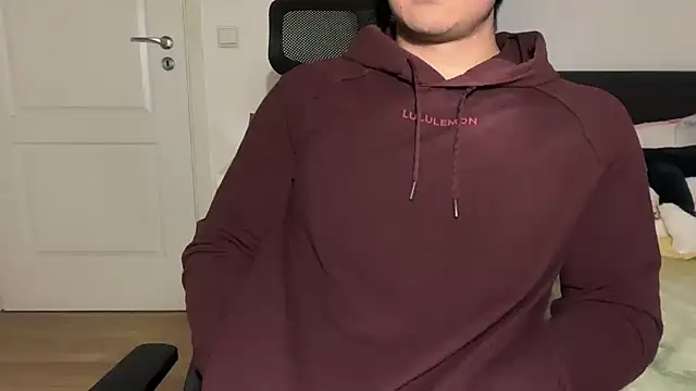 jungcock3210 online show from November 11, 5:24 pm