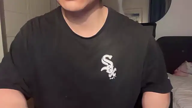 jungcock3210 online show from December 18, 5:13 am