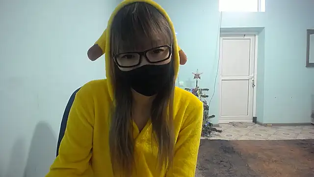 elllaaxx online show from January 17, 3:45 am