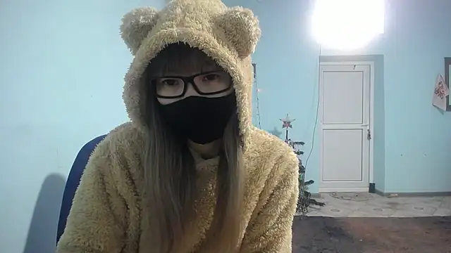 elllaaxx online show from February 9, 4:25 am