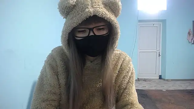 elllaaxx online show from March 6, 3:13 am