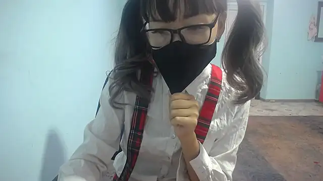 elllaaxx online show from September 11, 4:01 am