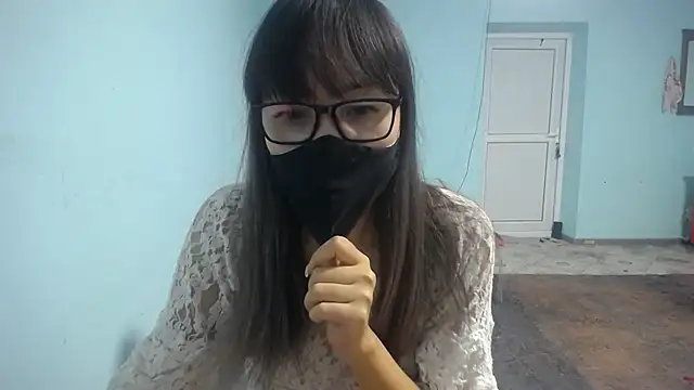 elllaaxx online show from October 13, 11:54 am