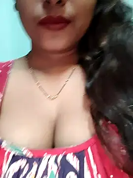 Snapshot of sexyindi_couple chatting on January 25, 5:08 pm sexyindi couple online show from January 25, 5:08 pm