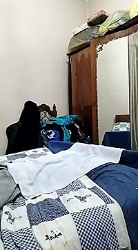 Lucia8600 online show from December 8, 2:18 am