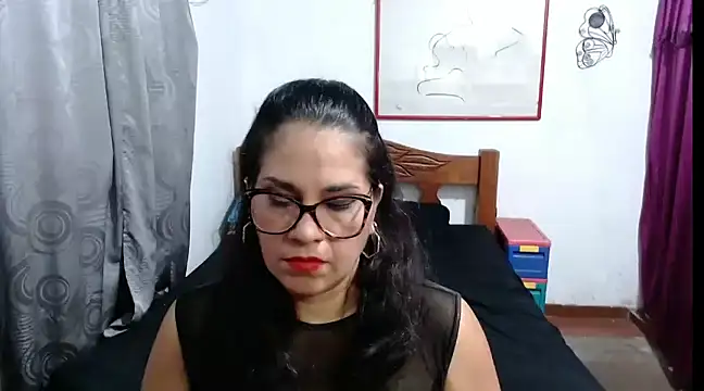 Mistresskloe01 online show from January 8, 12:47 pm