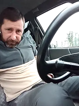 Snapshot of BZHsex chatting on December 21, 8:43 am BZHsex online show from December 21, 8:43 am