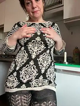 Sunbelxx online show from November 26, 9:21 am