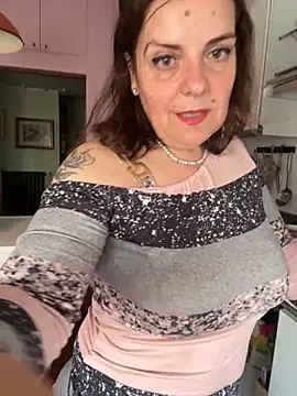 Sunbelxx online show from April 27, 7:50 am