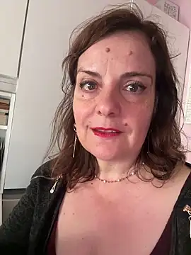 Sunbelxx online show from May 14, 7:37 am