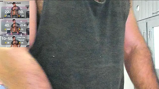 Big furry bear13 online show from December 20, 4:53 am