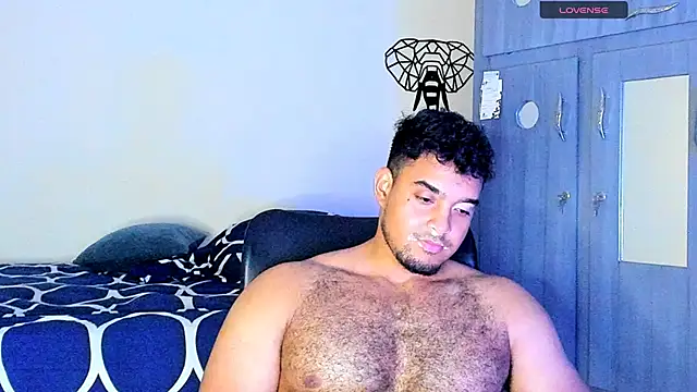 Big furry bear13 online show from March 20, 6:41 am