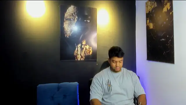 Big furry bear13 online show from December 3, 6:43 am