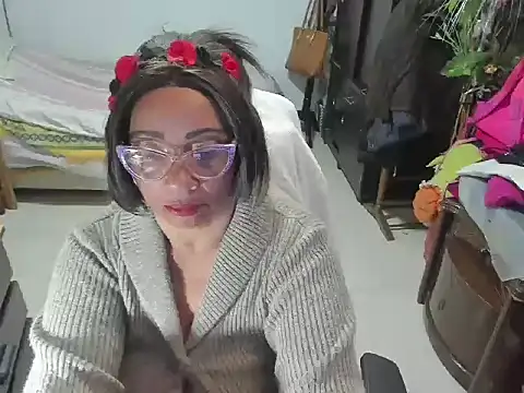 Mrs mommy  online show from March 9, 1:35 am