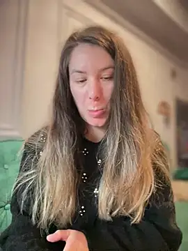 HotXMom online show from February 26, 7:29 am