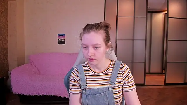 Ksuhesa online show from March 21, 1:10 am