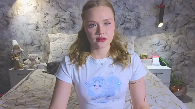 Aurora Golden1 online show from March 2, 4:25 pm