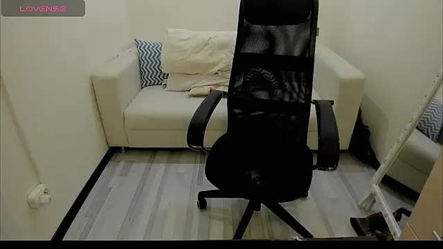 AlisaBacker online show from January 17, 3:53 pm