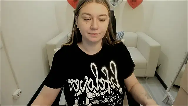 AlisaBacker online show from February 12, 4:44 pm