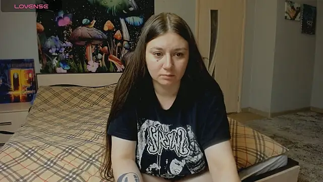 AlisaBacker online show from September 18, 5:37 pm