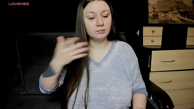 AlisaBacker online show from March 2, 11:50 am