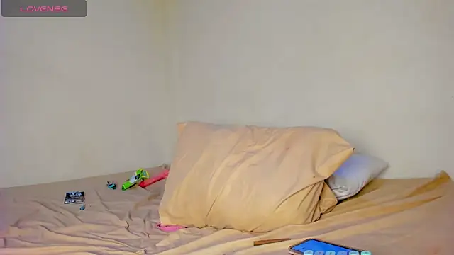 Gaby  bigass online show from June 6, 10:14 pm