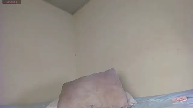 Snapshot of Gaby__bigass chatting on July 9, 3:54 am Gaby bigass online show from July 9, 3:54 am