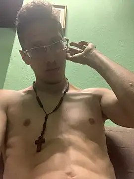 Snapshot of SOYMRX chatting on January 15, 12:51 am SOYMRX online show from January 15, 12:51 am