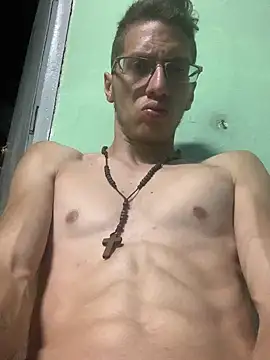 Snapshot of SOYMRX chatting on January 15, 3:54 am SOYMRX online show from January 15, 3:54 am