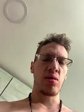 Snapshot of SOYMRX chatting on January 17, 2:07 pm SOYMRX online show from January 17, 2:07 pm