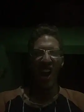 Snapshot of SOYMRX chatting on February 17, 2:53 am SOYMRX online show from February 17, 2:53 am