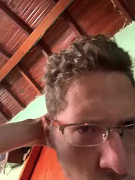 Snapshot of SOYMRX chatting on February 22, 2:50 am SOYMRX online show from February 22, 2:50 am