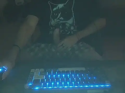 bnj181407 online show from April 10, 8:24 pm