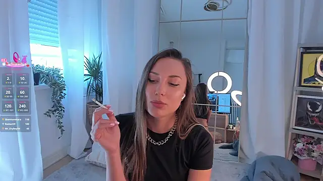 seilyfox online show from April 24, 1:24 pm